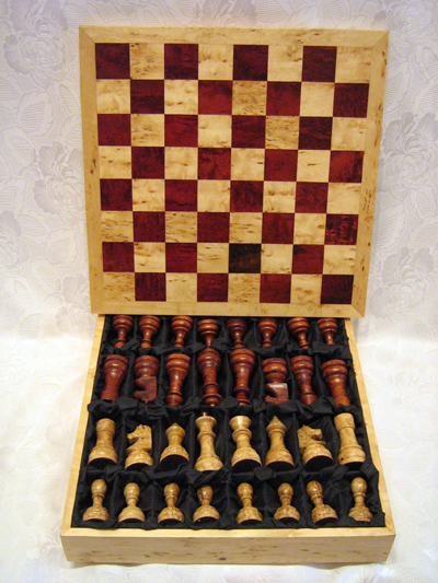 Шахматы   45 х 45 х 11 см (Ш-16)